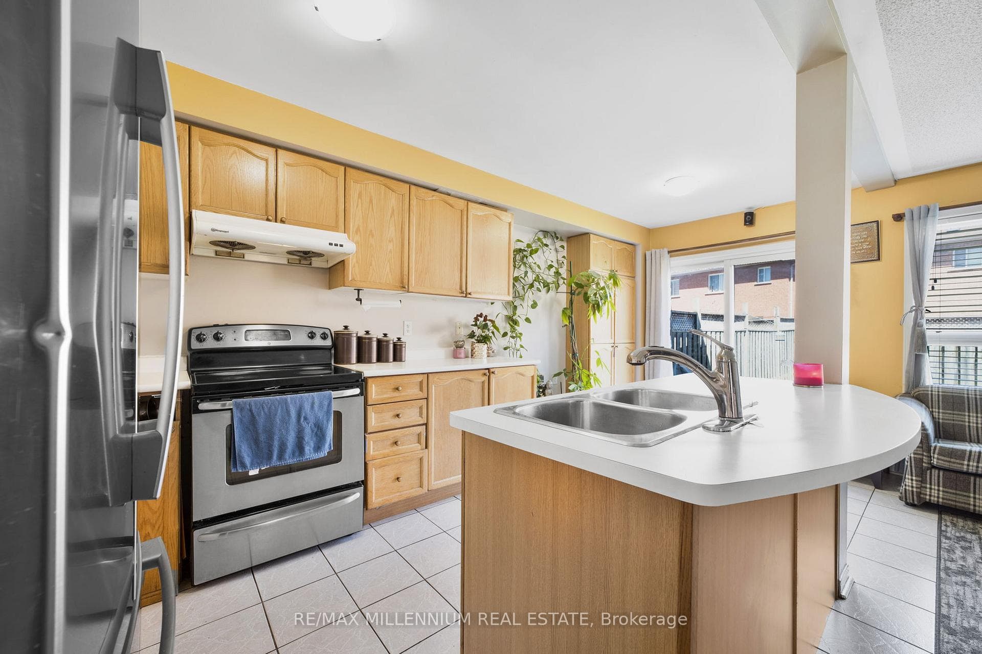 47 Ridgefield Court photo 10