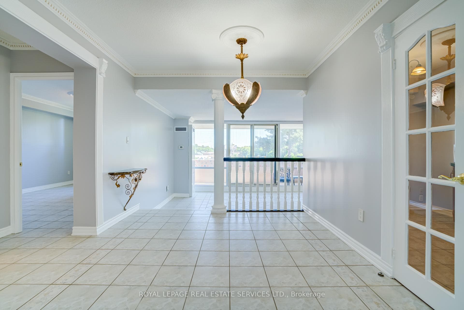 250 Scarlett Road Unit 206 photo 7