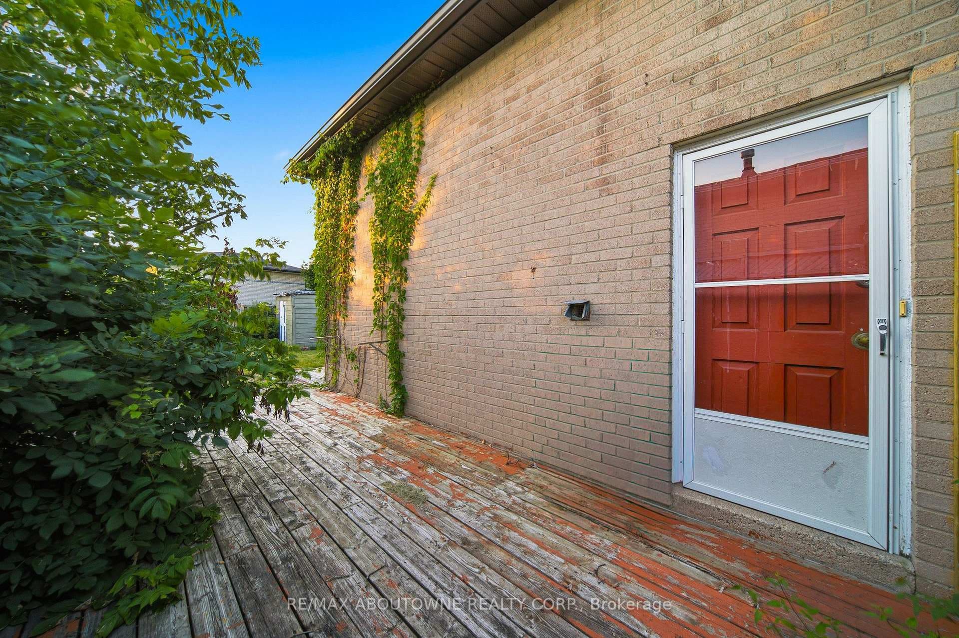 34 Seaborn Road photo 28