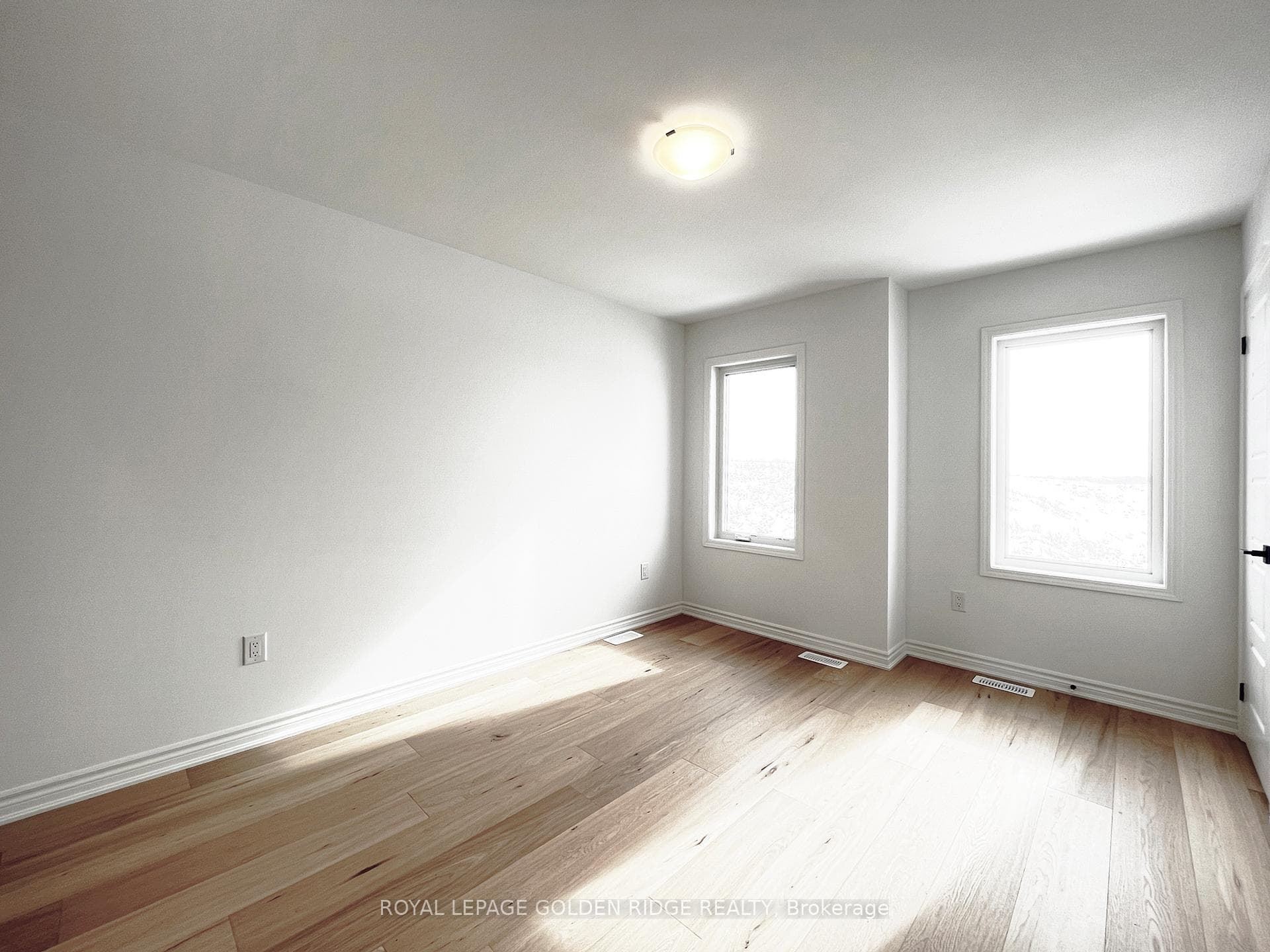 34 Azure Drive photo 24