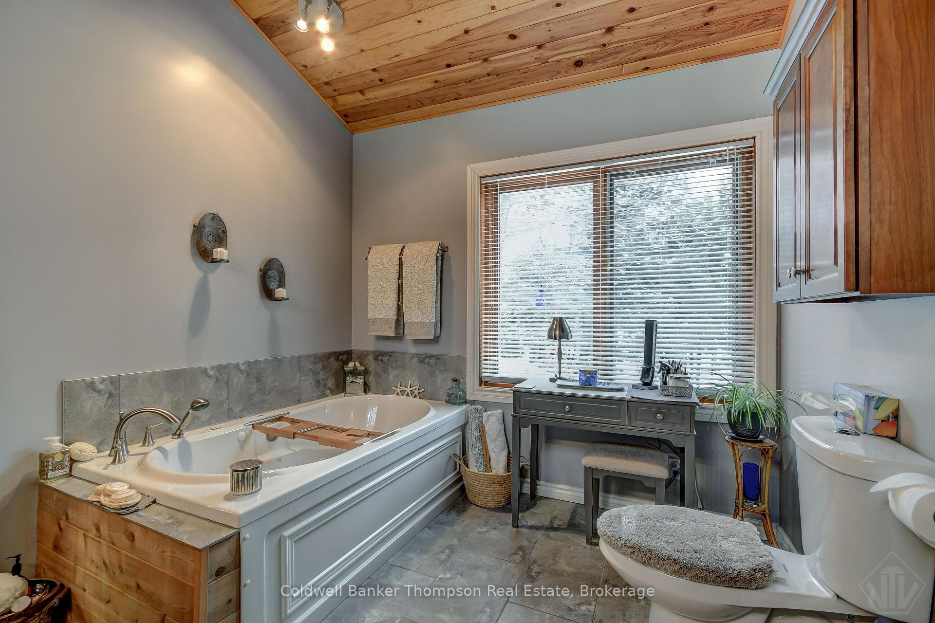 Ensuite Bathroom with Jet Tub and Heated Floor