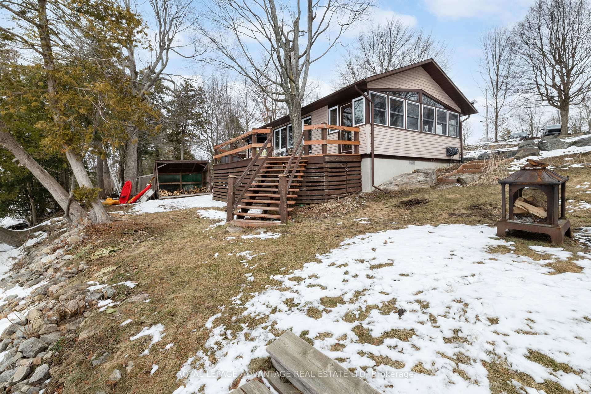 64 B12 Road photo 2