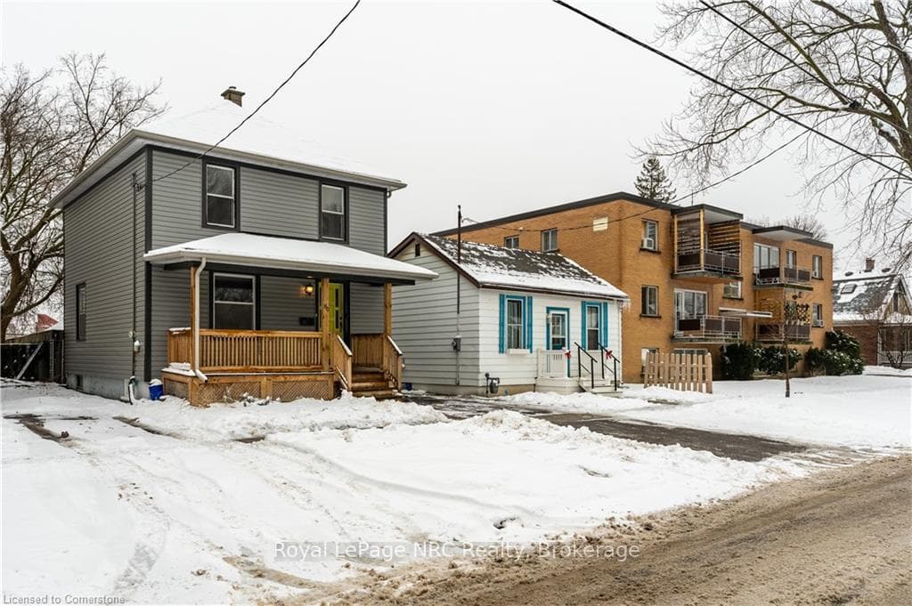 80 Maple Street photo 4