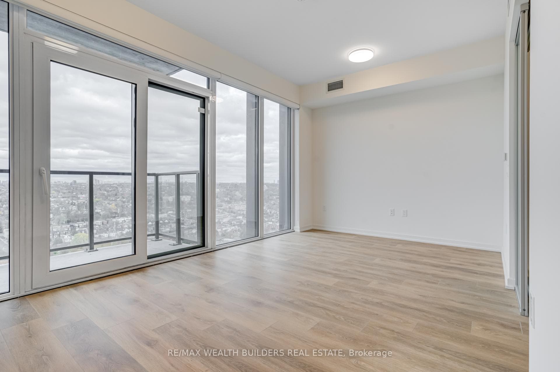 1285 Dupont Street Unit 2407 photo 4