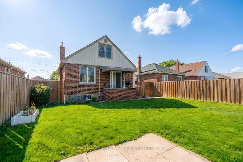 117 Glencarry Avenue photo 39