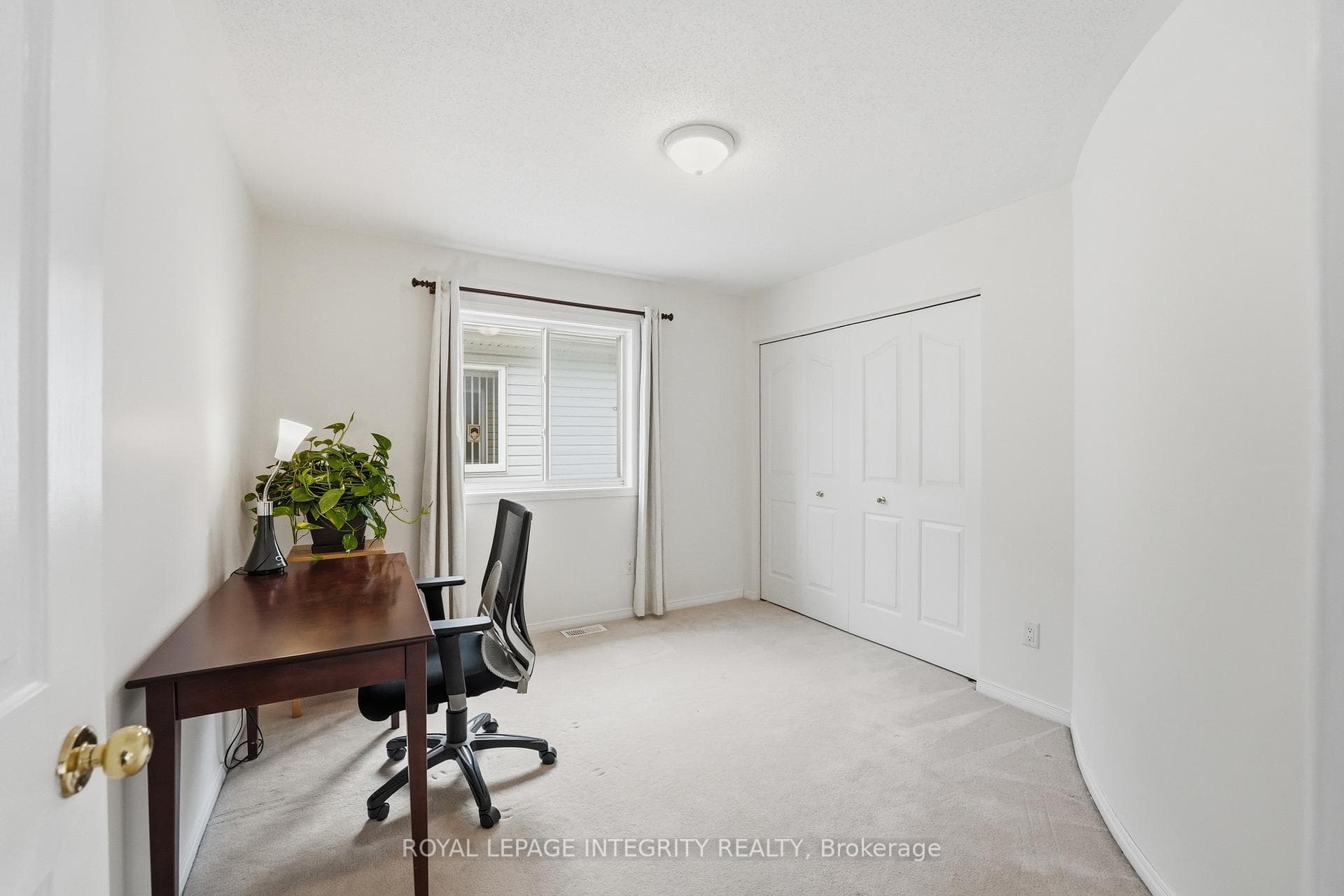 46 Catterick Crescent photo 42