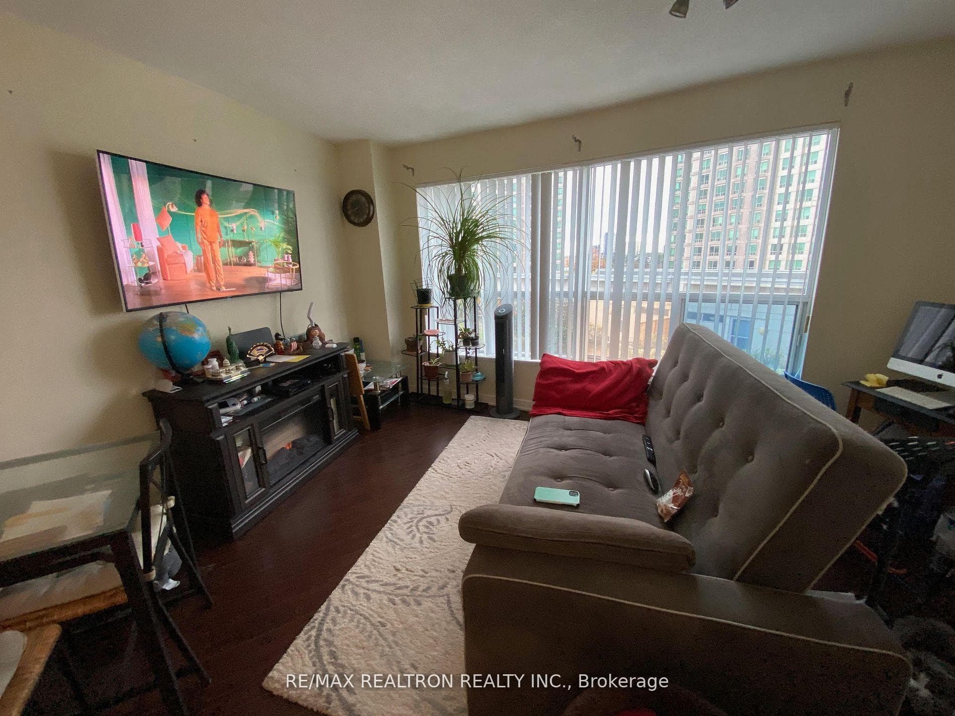 38 Lee Centre Drive Unit 606 photo 6