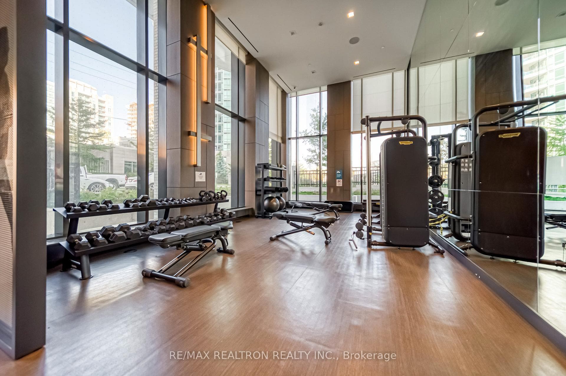 15 Holmes Avenue Unit 2601 photo 33