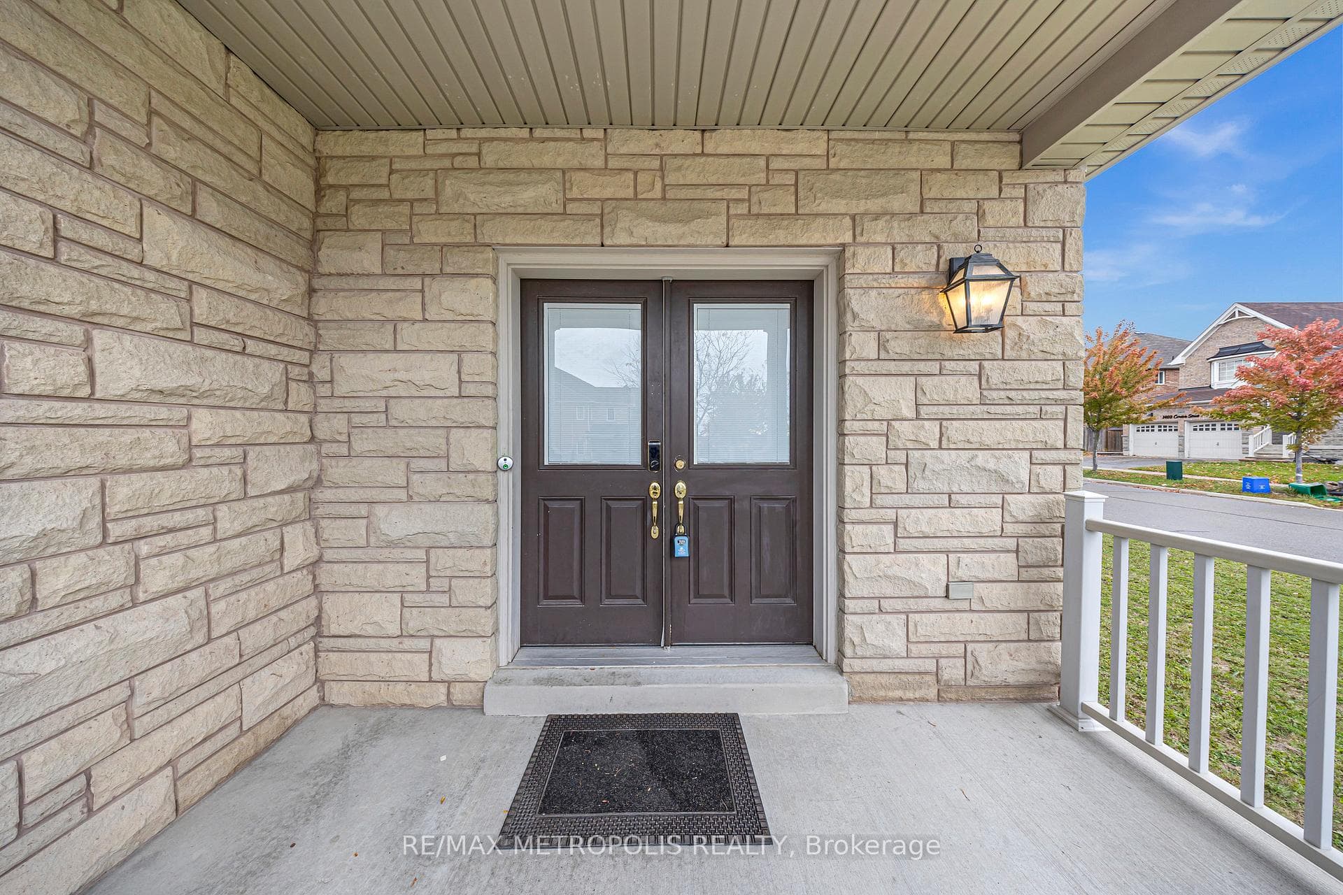 1665 Pennel Drive photo 5
