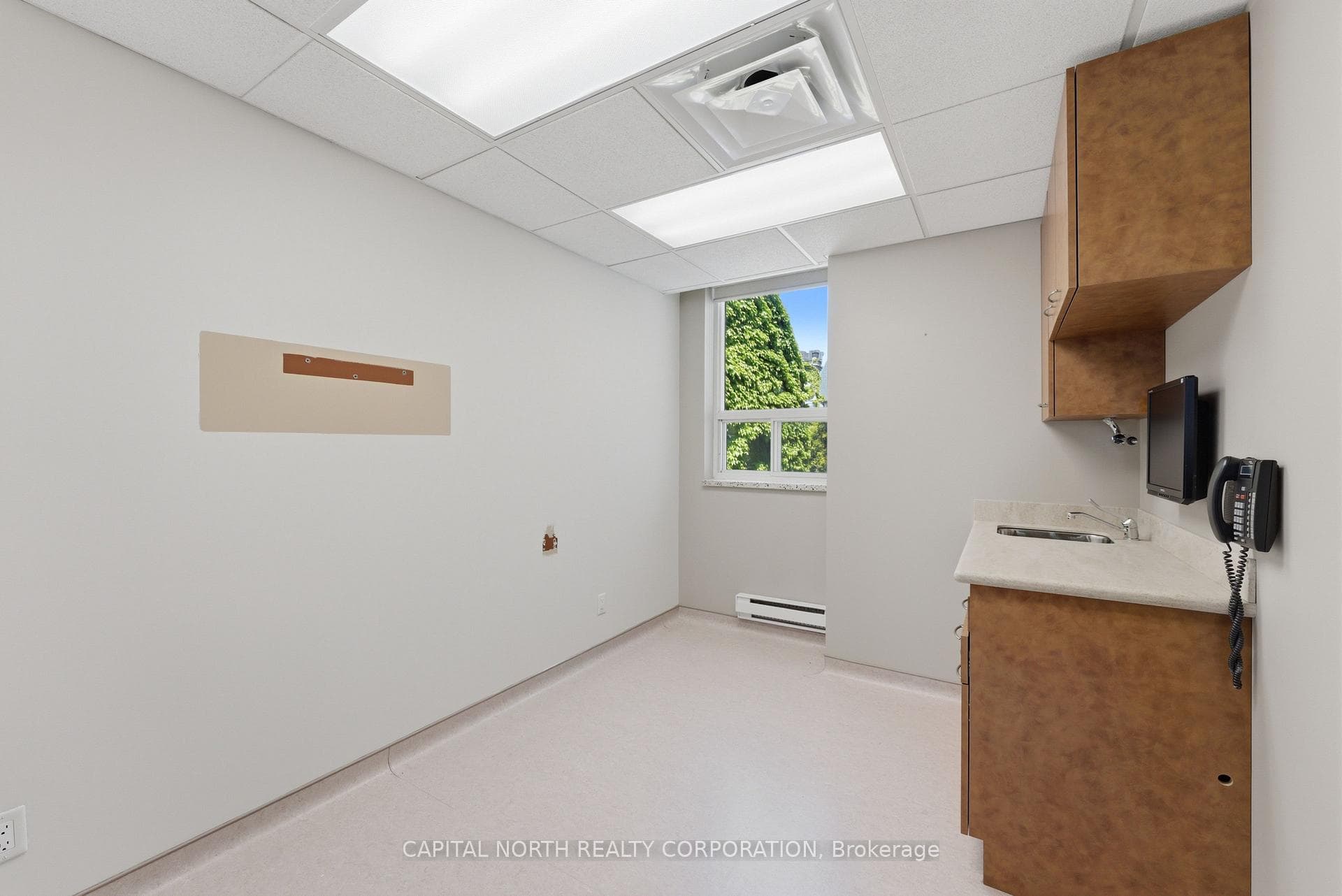 236 Avenue Road Unit 2nd Floor OPT A photo 29