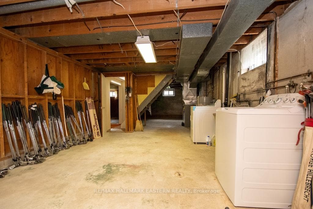 844 Philip Street photo 30