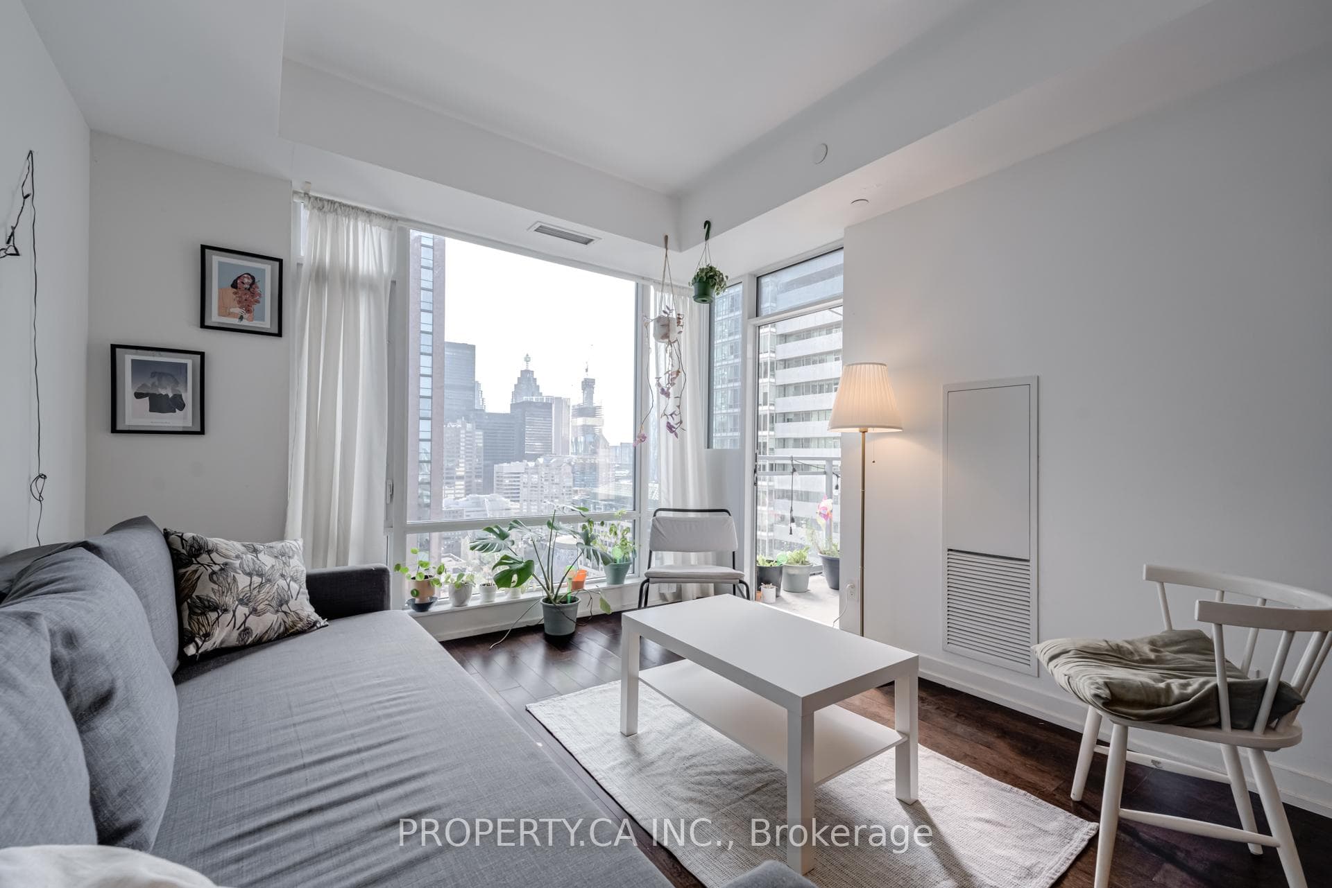 21 Widmer Street Unit 2507 photo 6