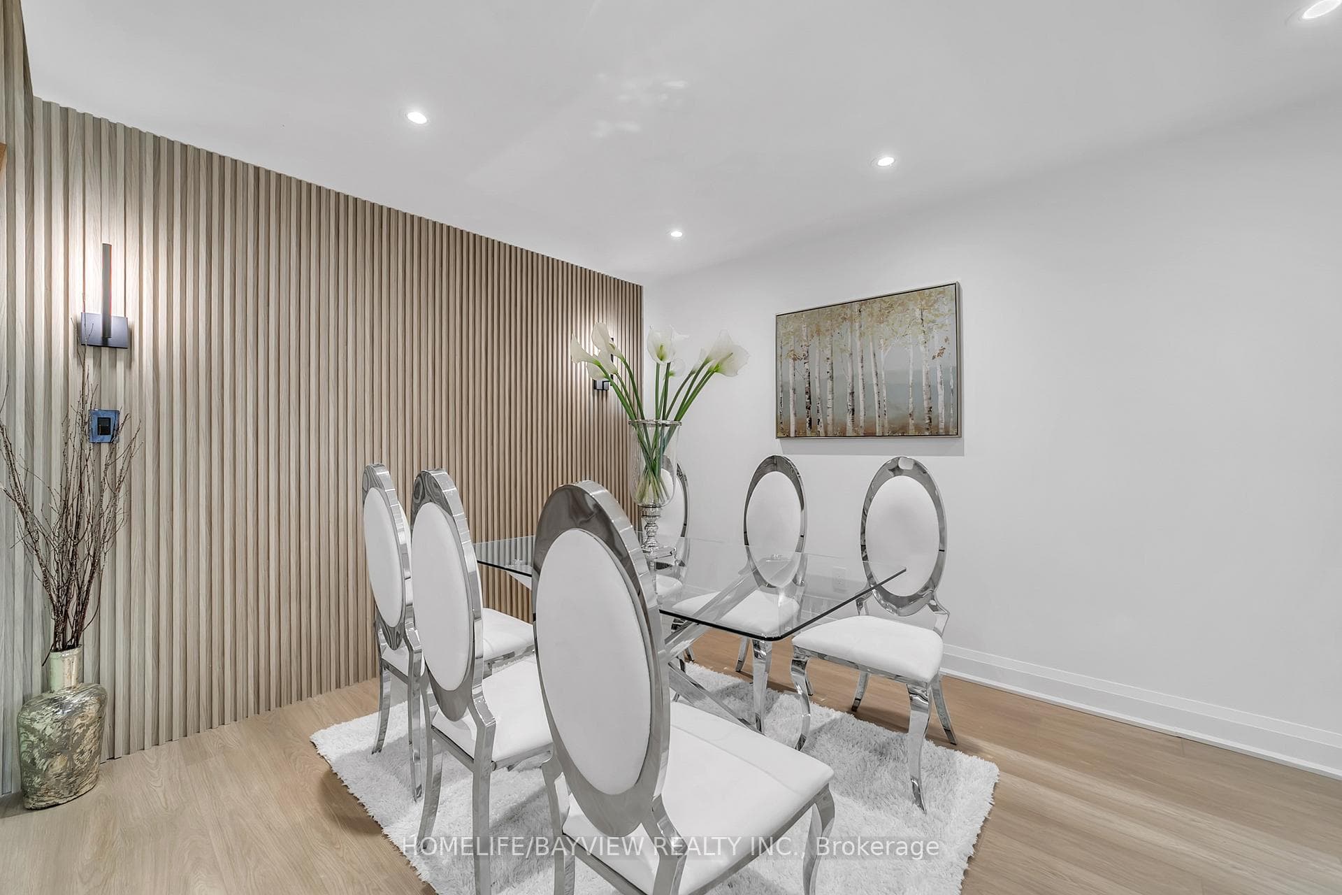 main unit dining