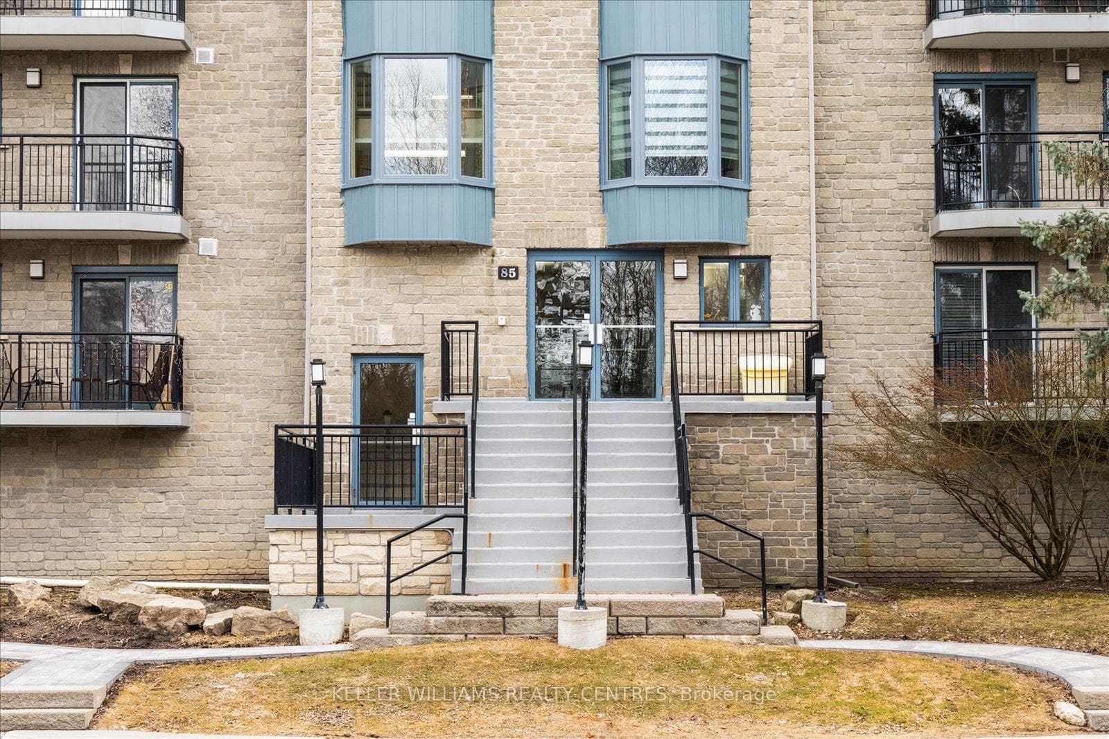 85 Wellington Street Unit 203 photo 5