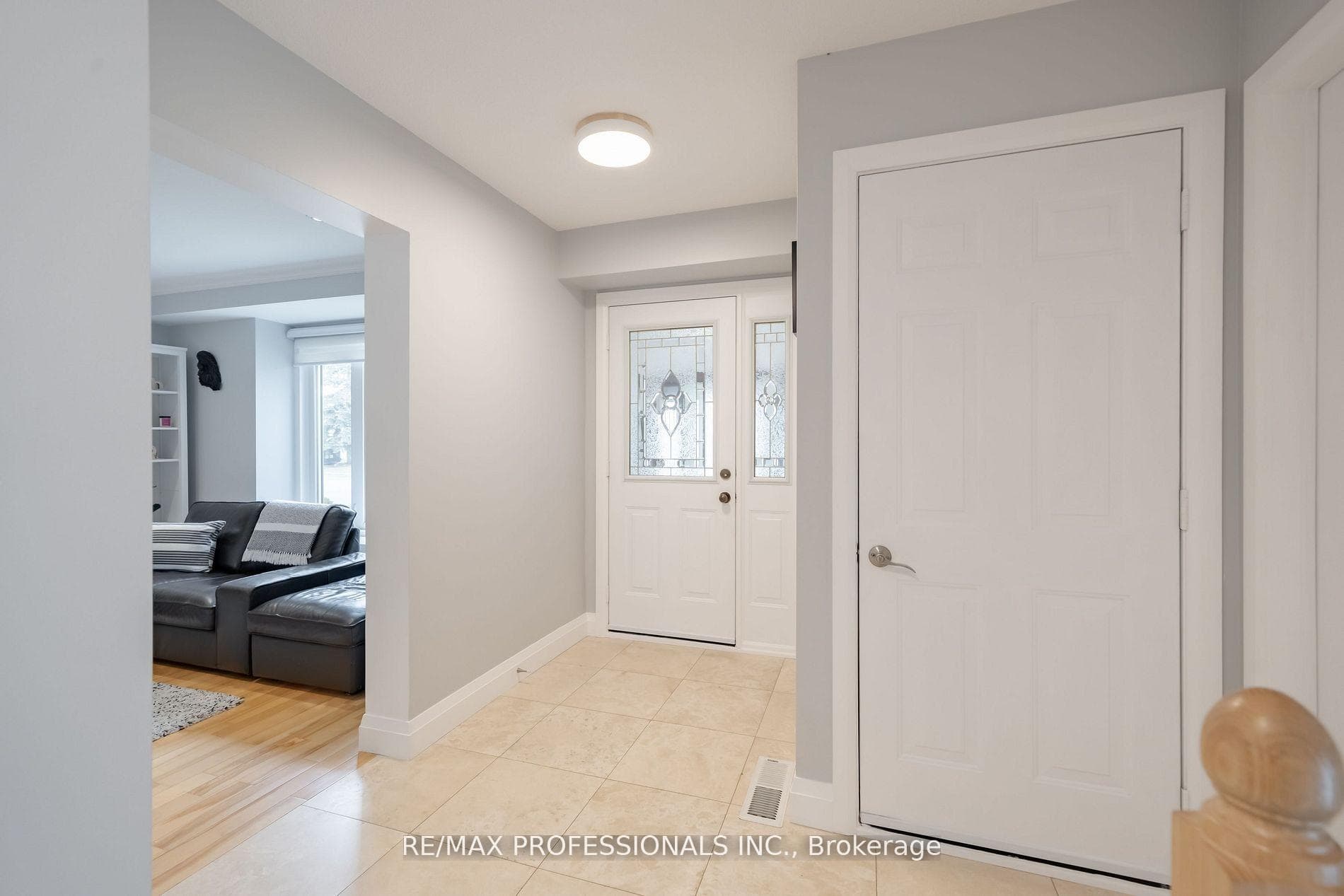 4199 Gayling Gardens photo 5