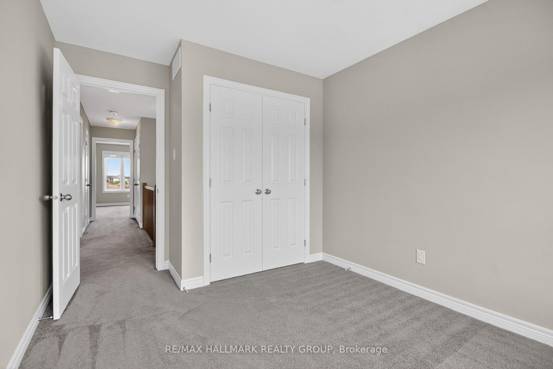 7 McPhail Road photo 32