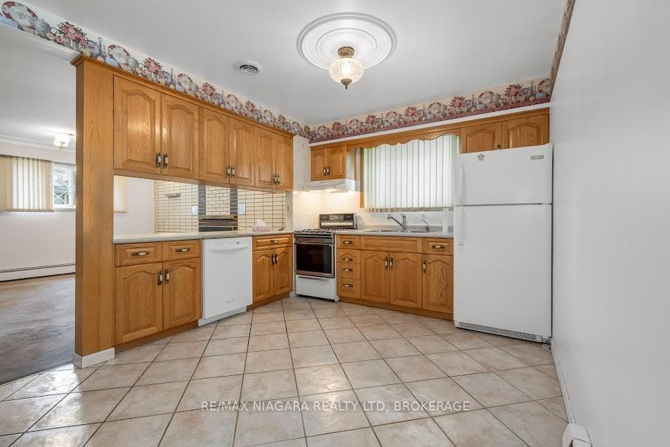 5542 Emery Street photo 21