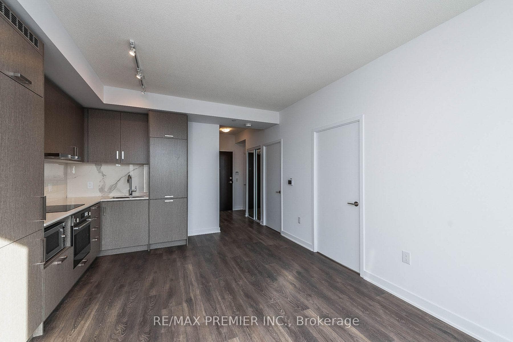 60 Honeycrisp Crescent Unit 1218 photo 13