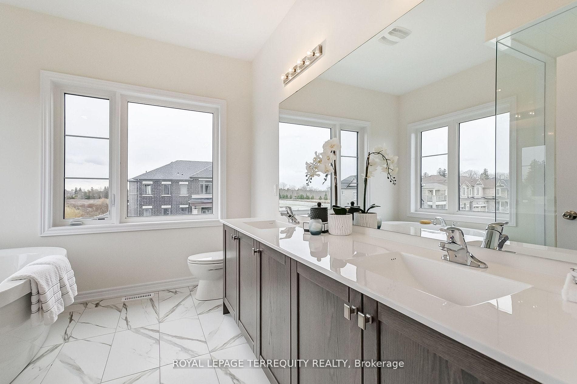 244 McKean Drive photo 31