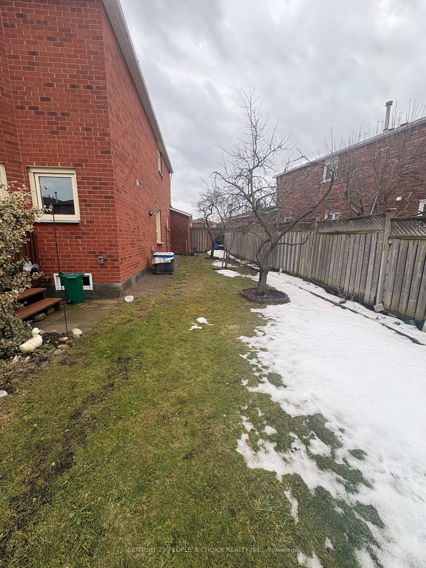 5255 Tagish Court photo 35