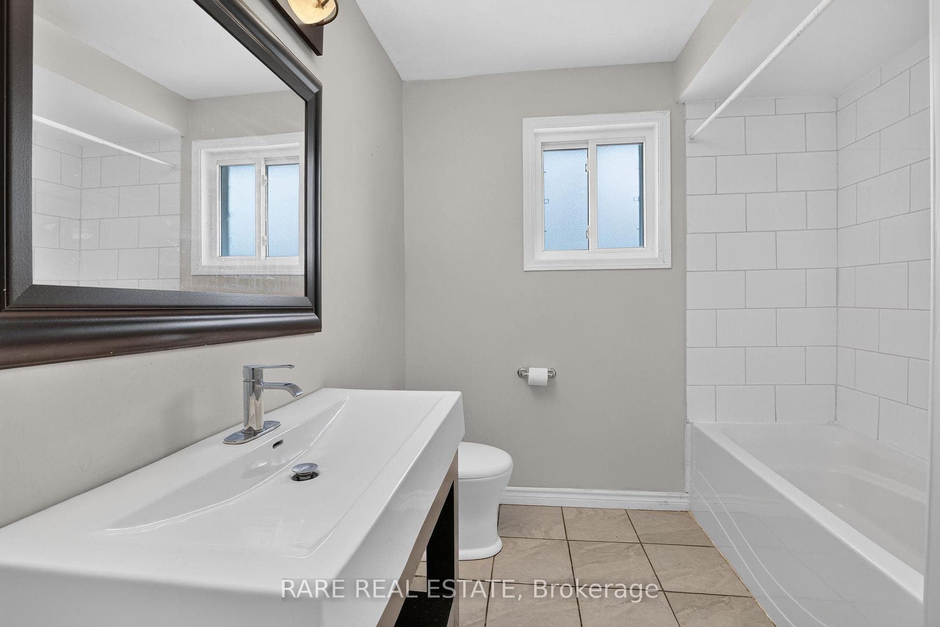 38 Lay Street photo 12