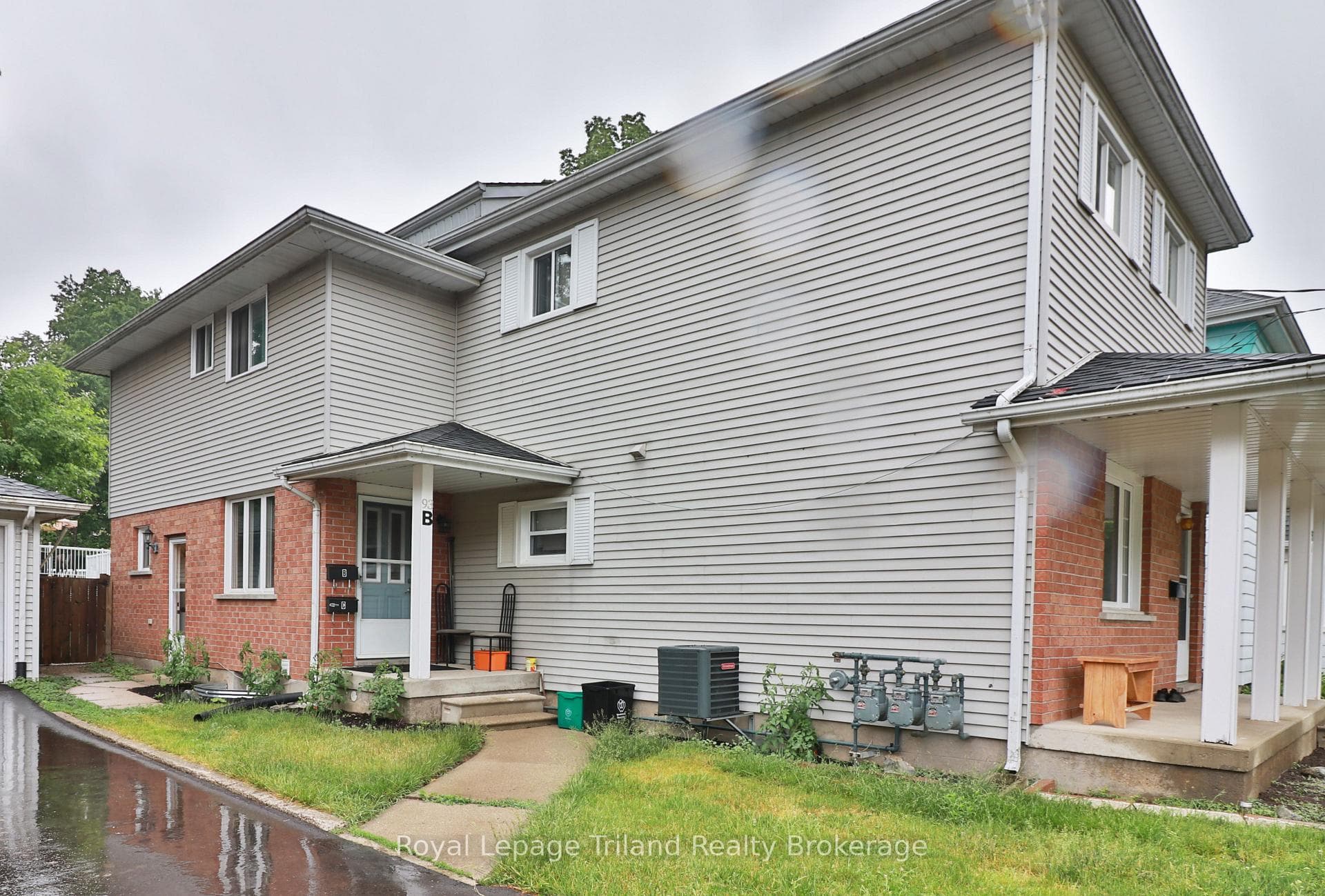 93 Winniett Street Unit C photo 8