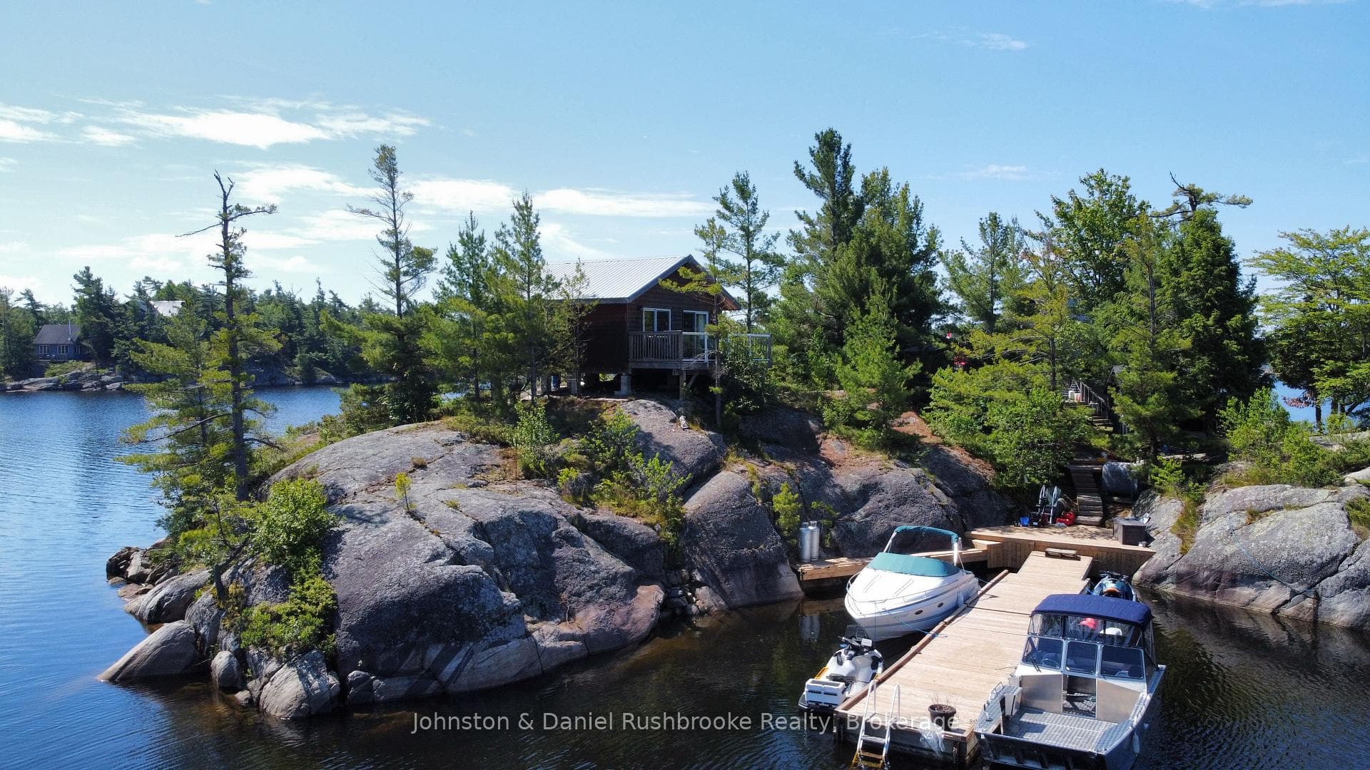1 B244 (Conger) Island photo 5