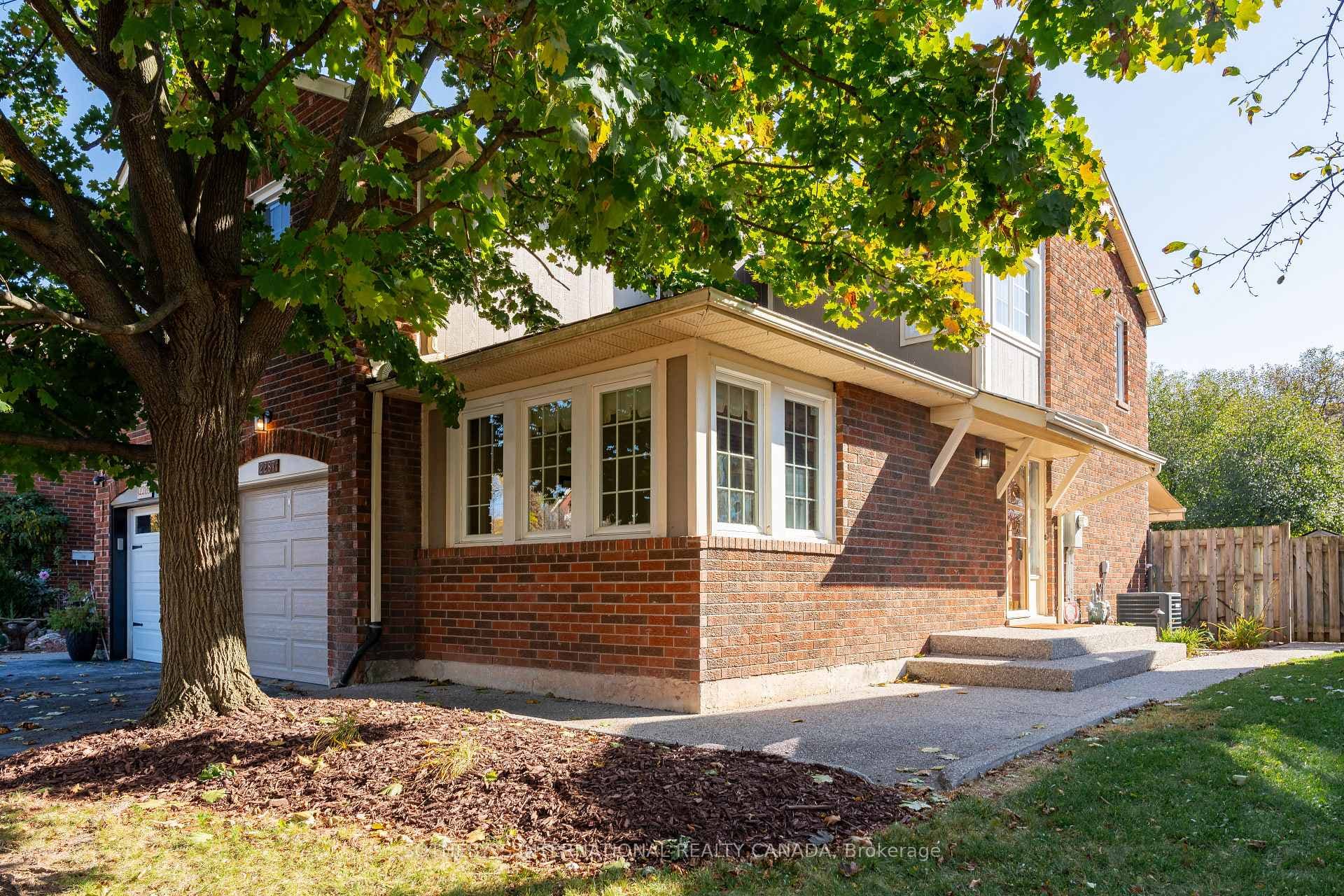 2287 Margot Street photo 1