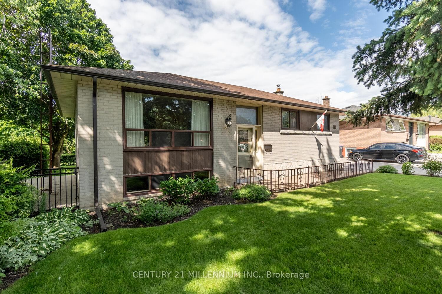 33 Alexandria Crescent photo 34
