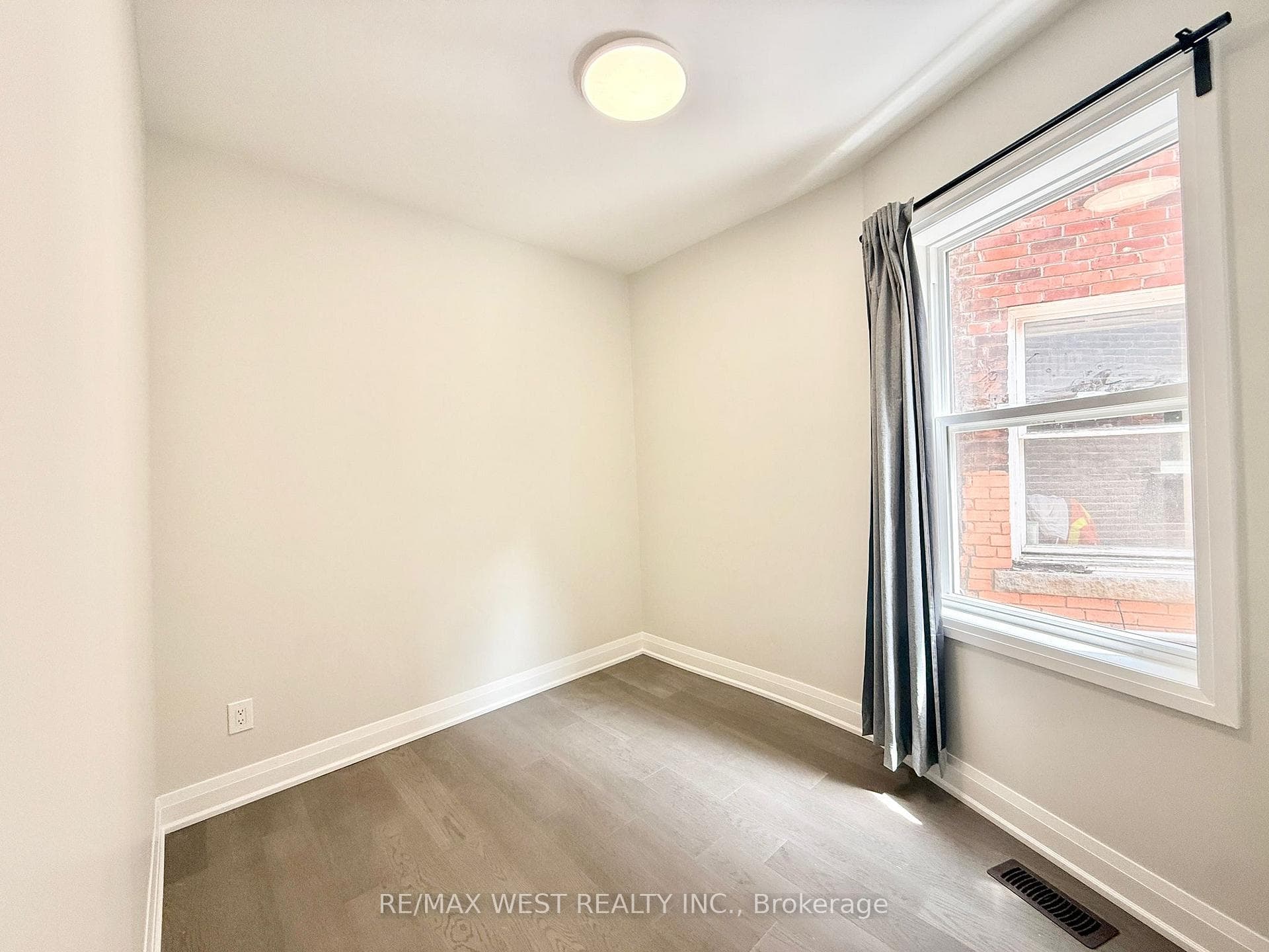 17 Page Street Unit Main & Lower photo 6