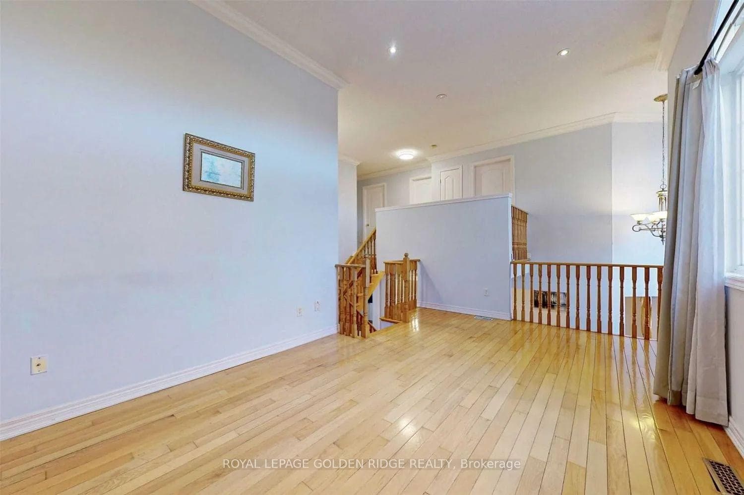 127 Gemini Crescent photo 19