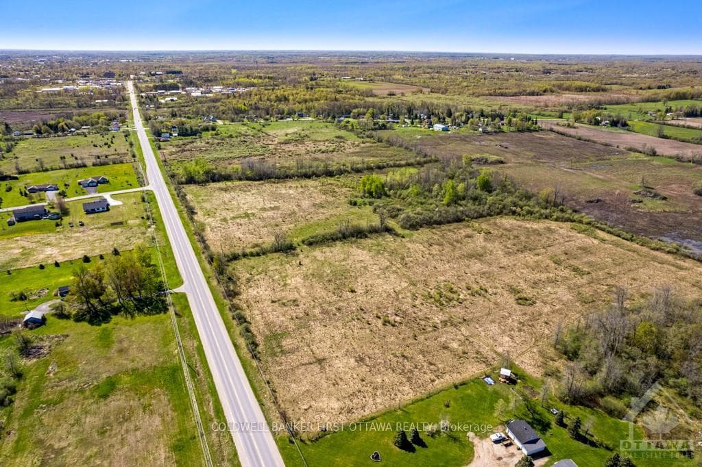 Adjacent to major corridor, Hwy 511