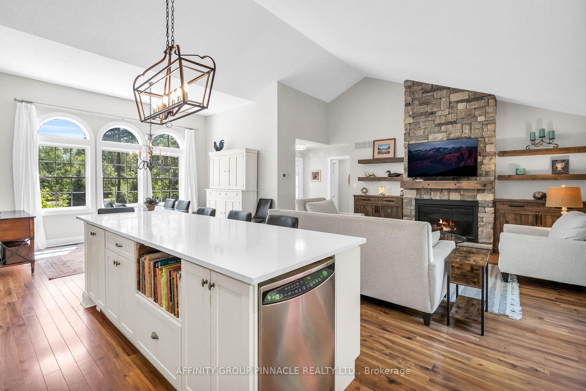 2992 Pinecone Trail photo 11