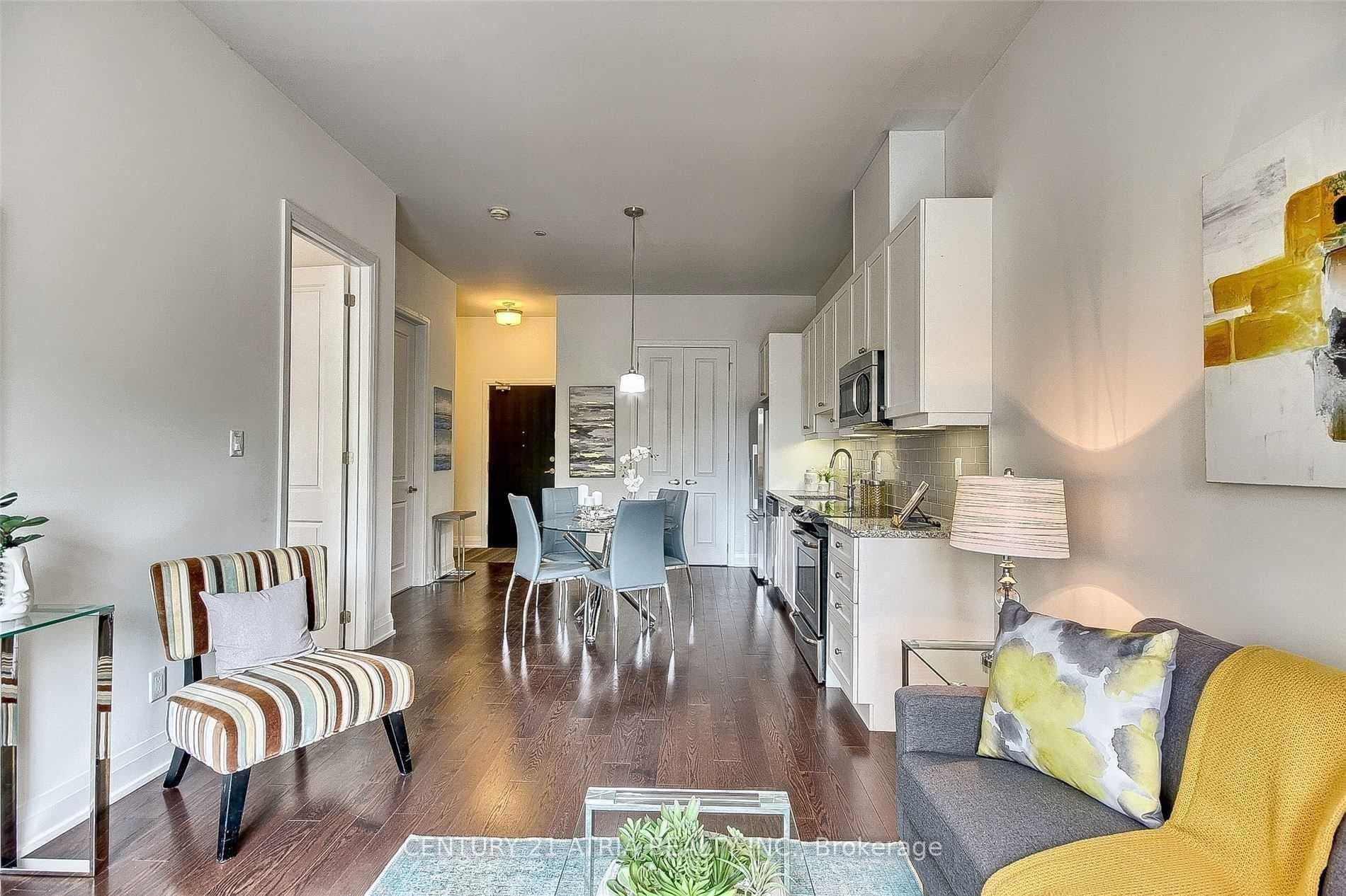 15277 Yonge Street Unit 302 photo 19