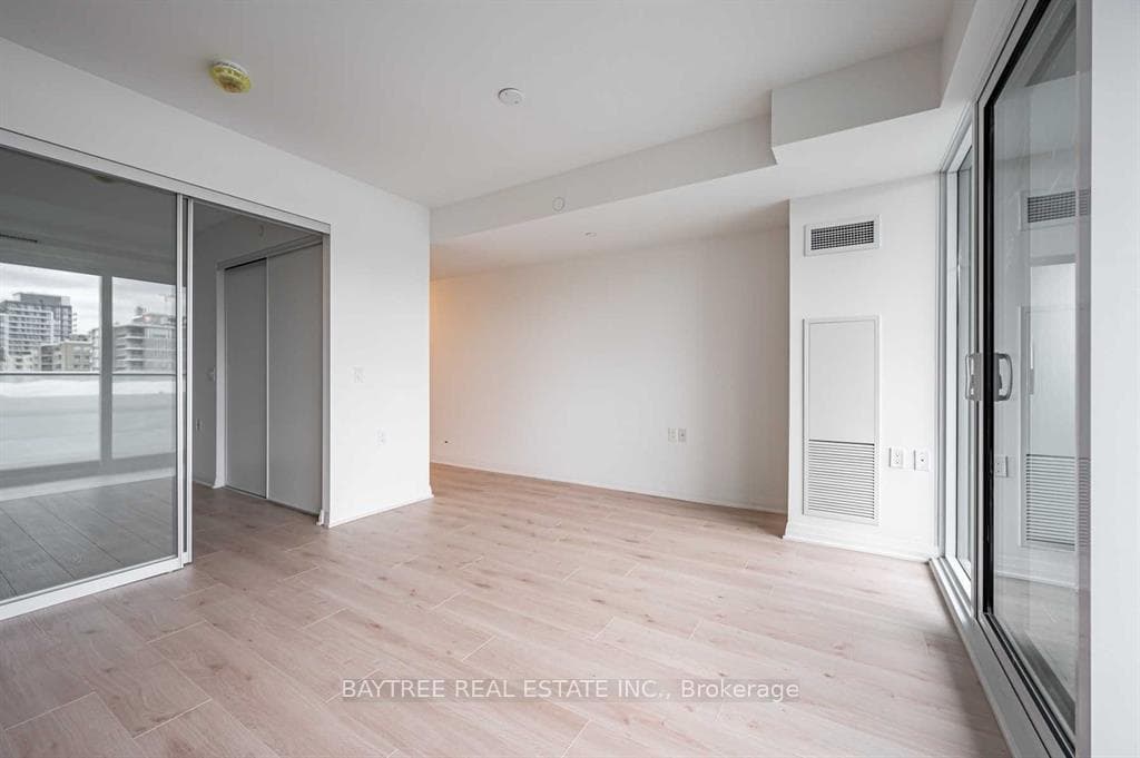 99 Foxbar Road Unit 1606 photo 7