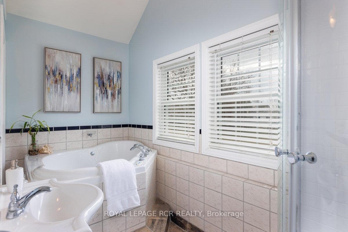 35 Milne Lane photo 32