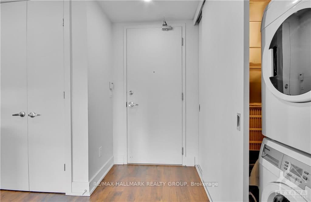 7 MARQUETTE Avenue Unit 318 photo 9