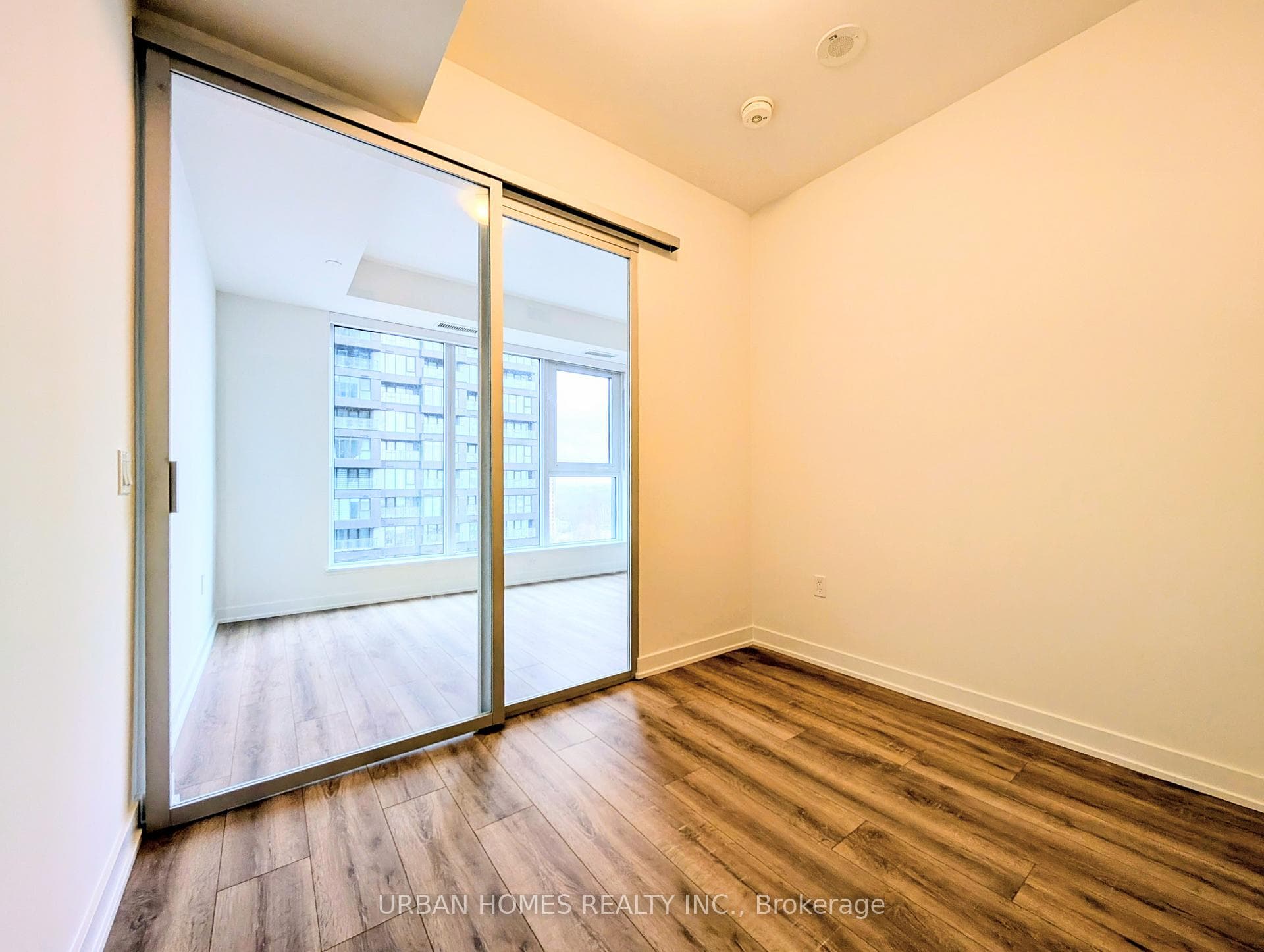 5 Quarrington Lane Unit 1202 photo 11