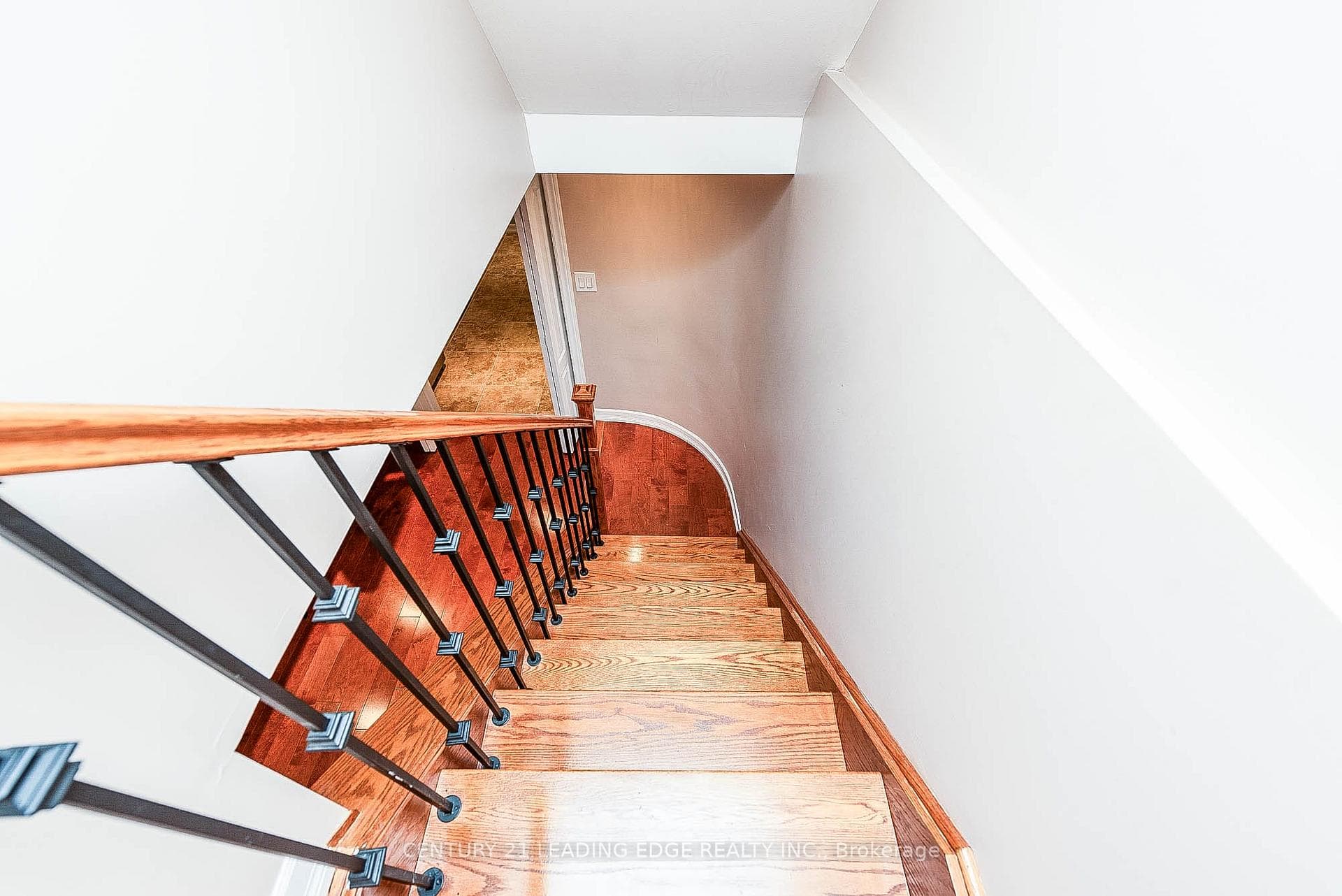 45 Tiana Court photo 33