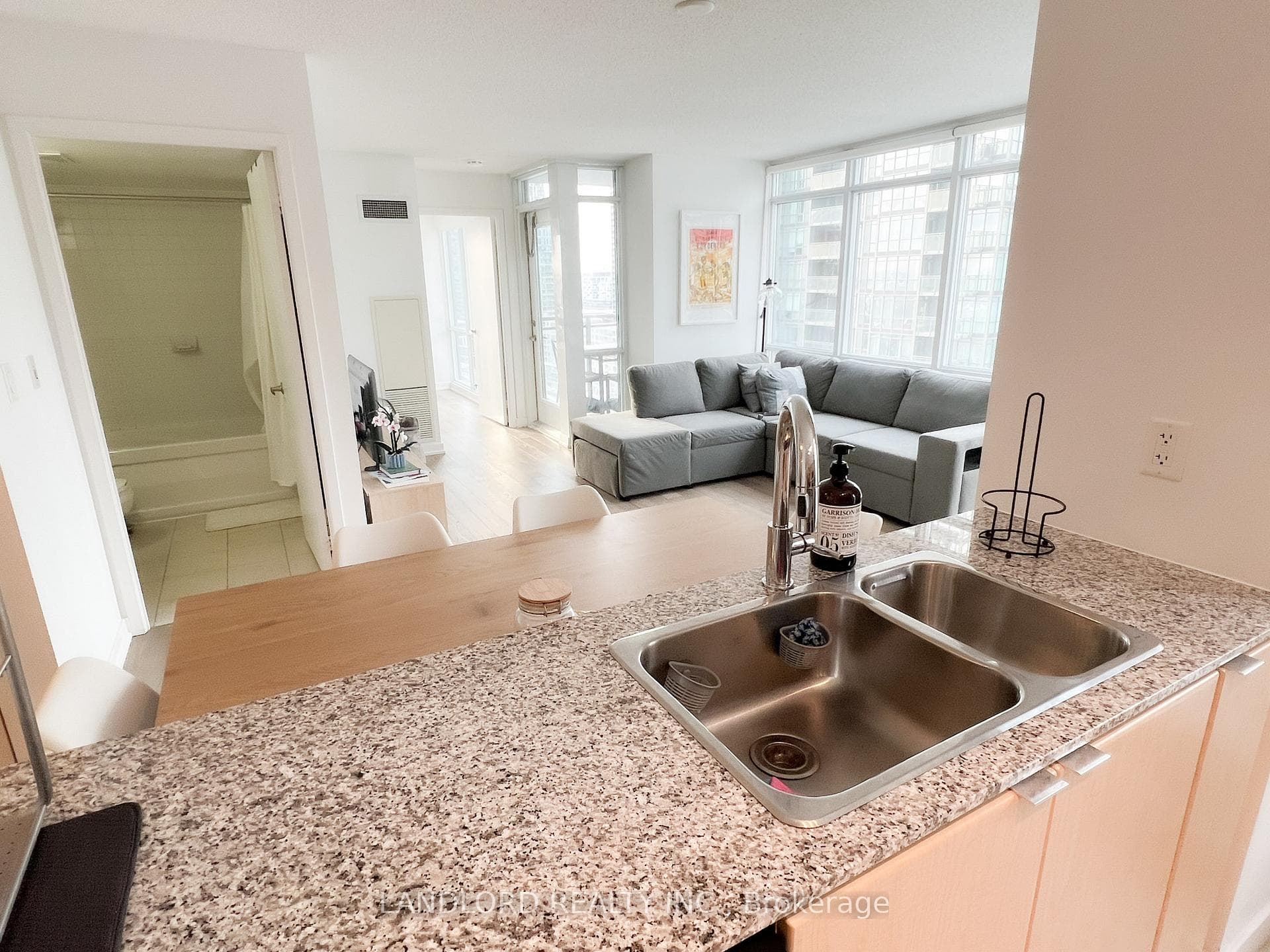 11 Brunel Court Unit 2203 photo 3