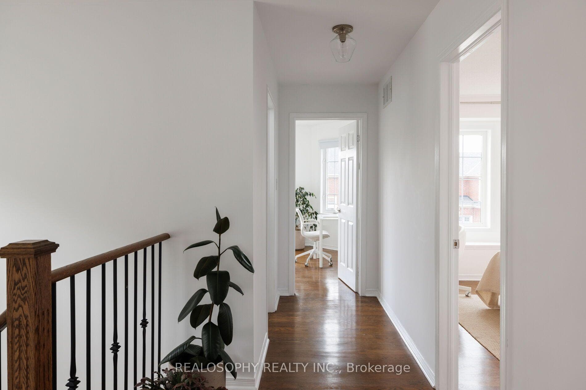 55 Dylan Street photo 19