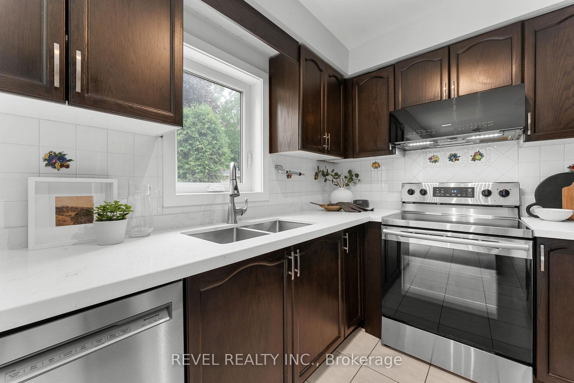 37 Portage Trail photo 17