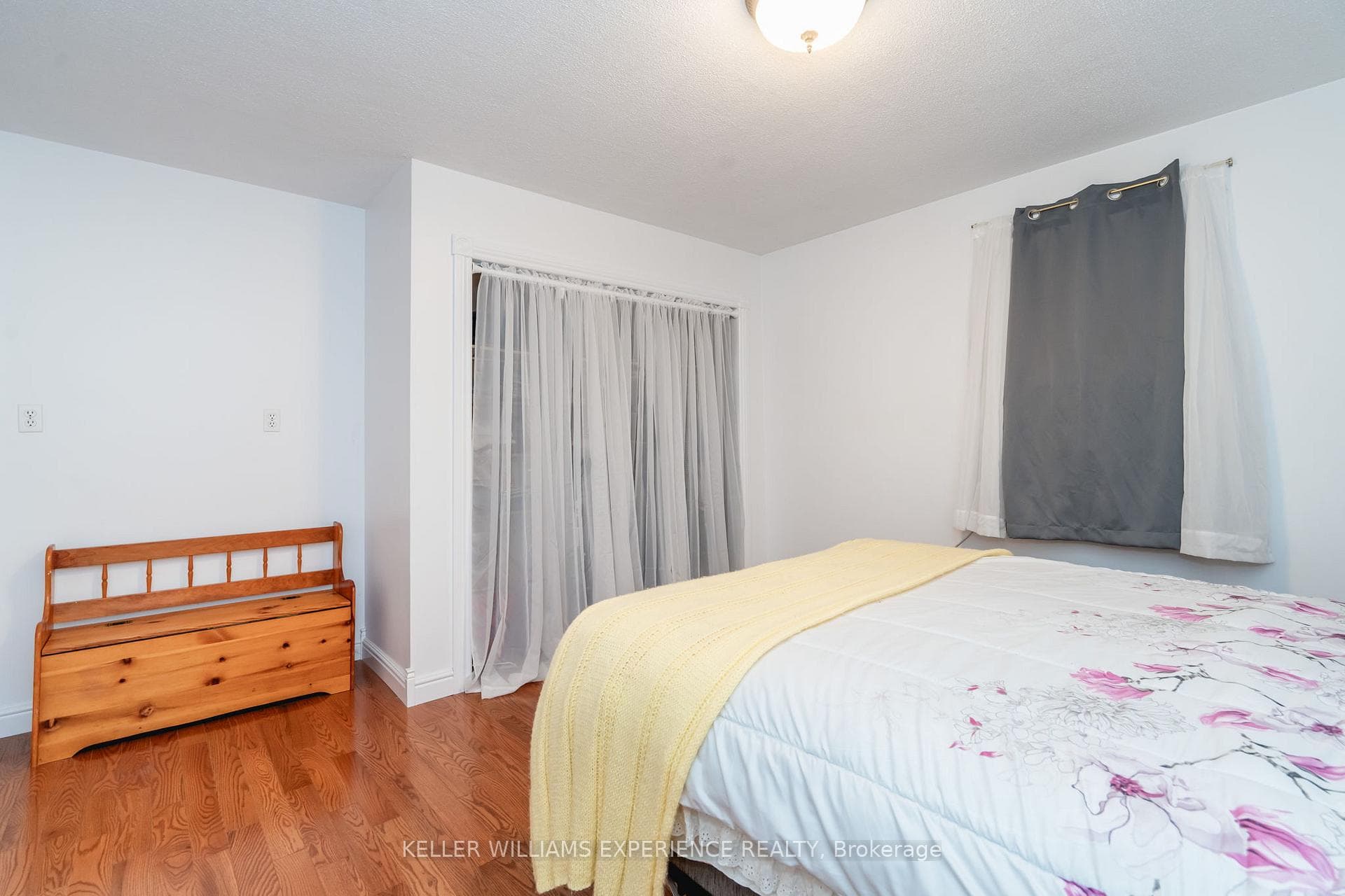 1760 Sandhill Road photo 17