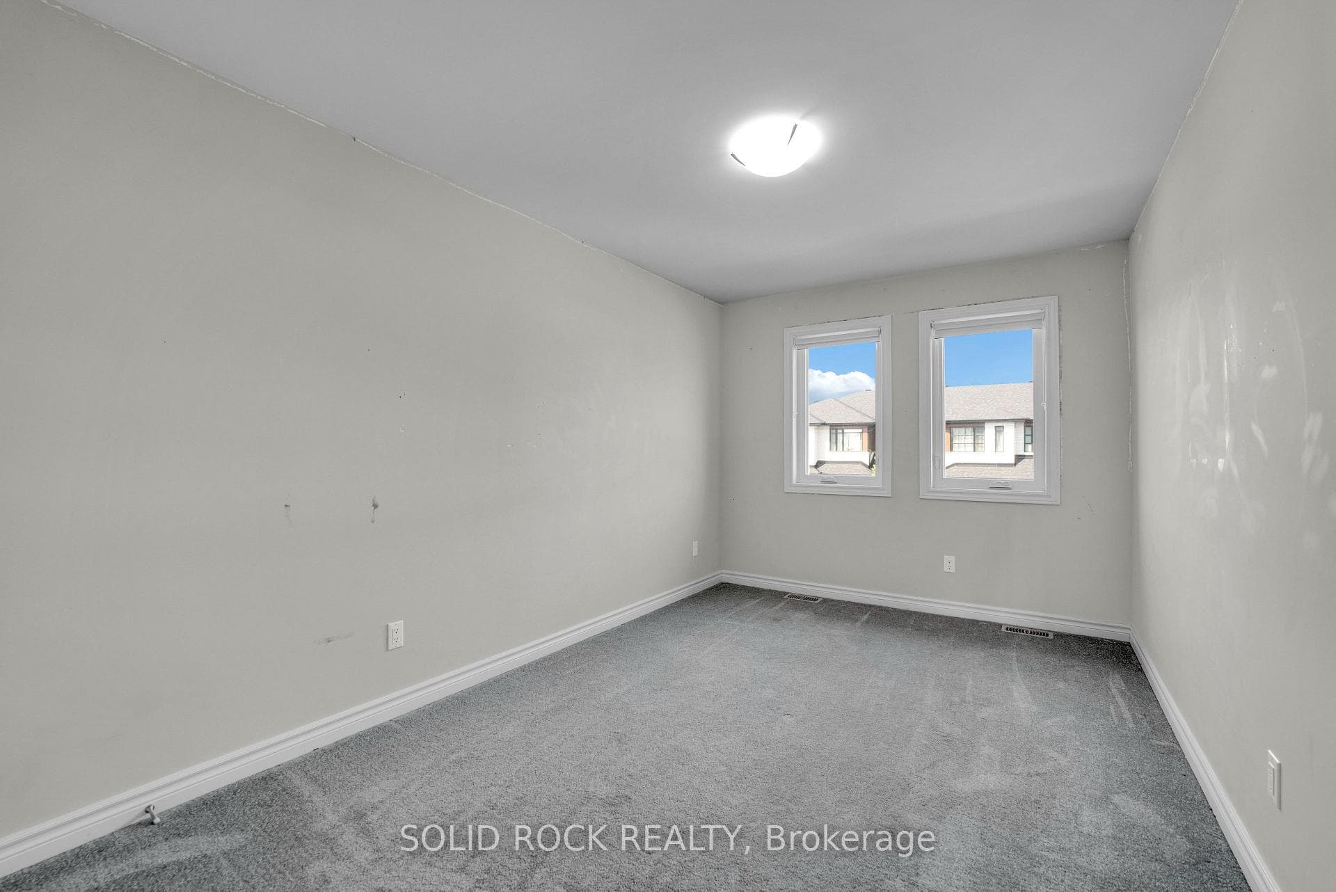 82 O'Donovan Drive photo 17