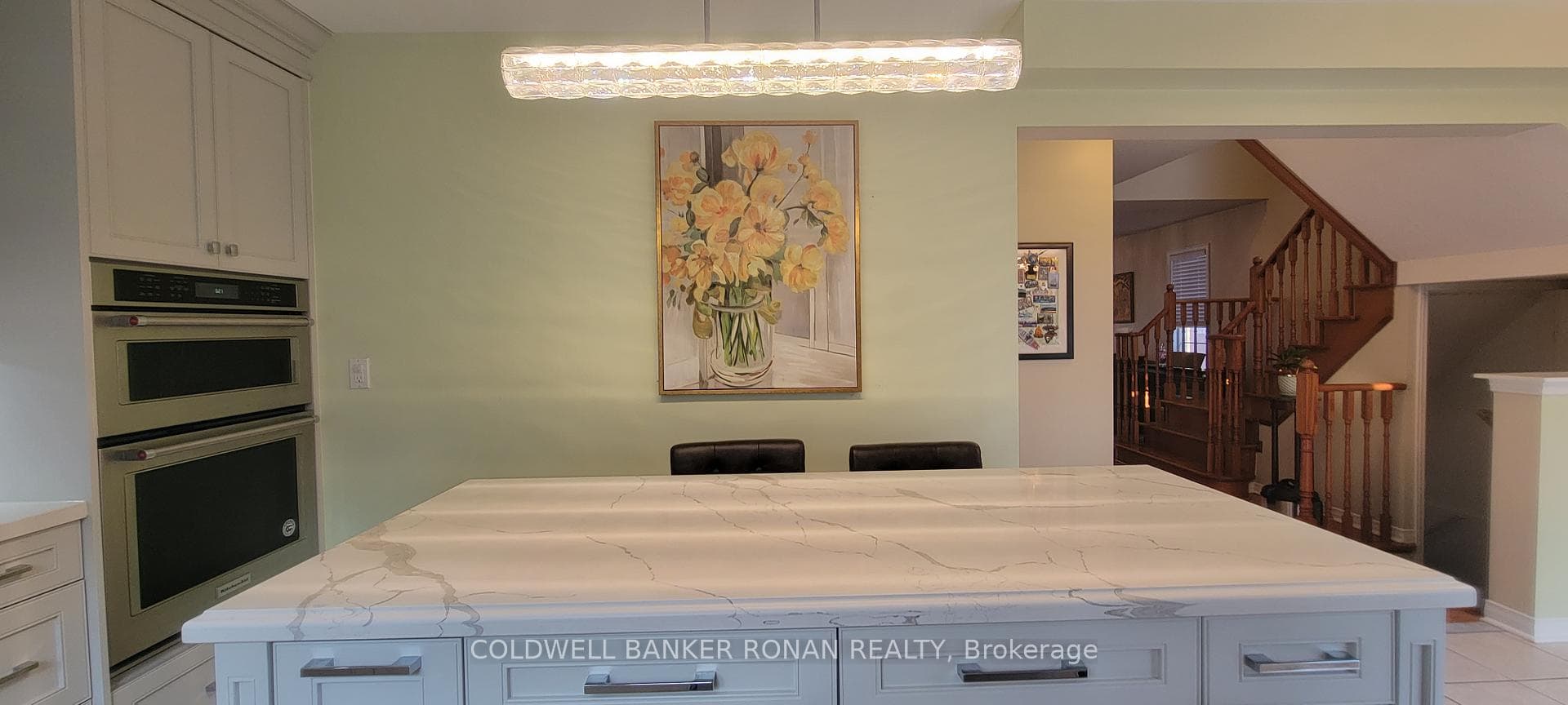 398 Marble Place photo 11