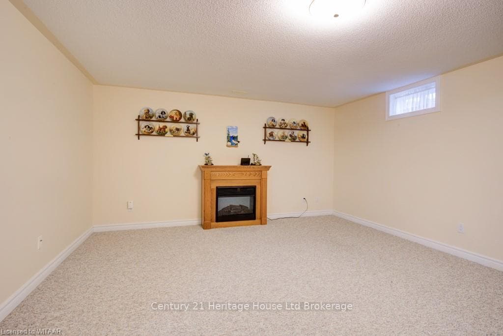 18 Brasher Drive photo 20