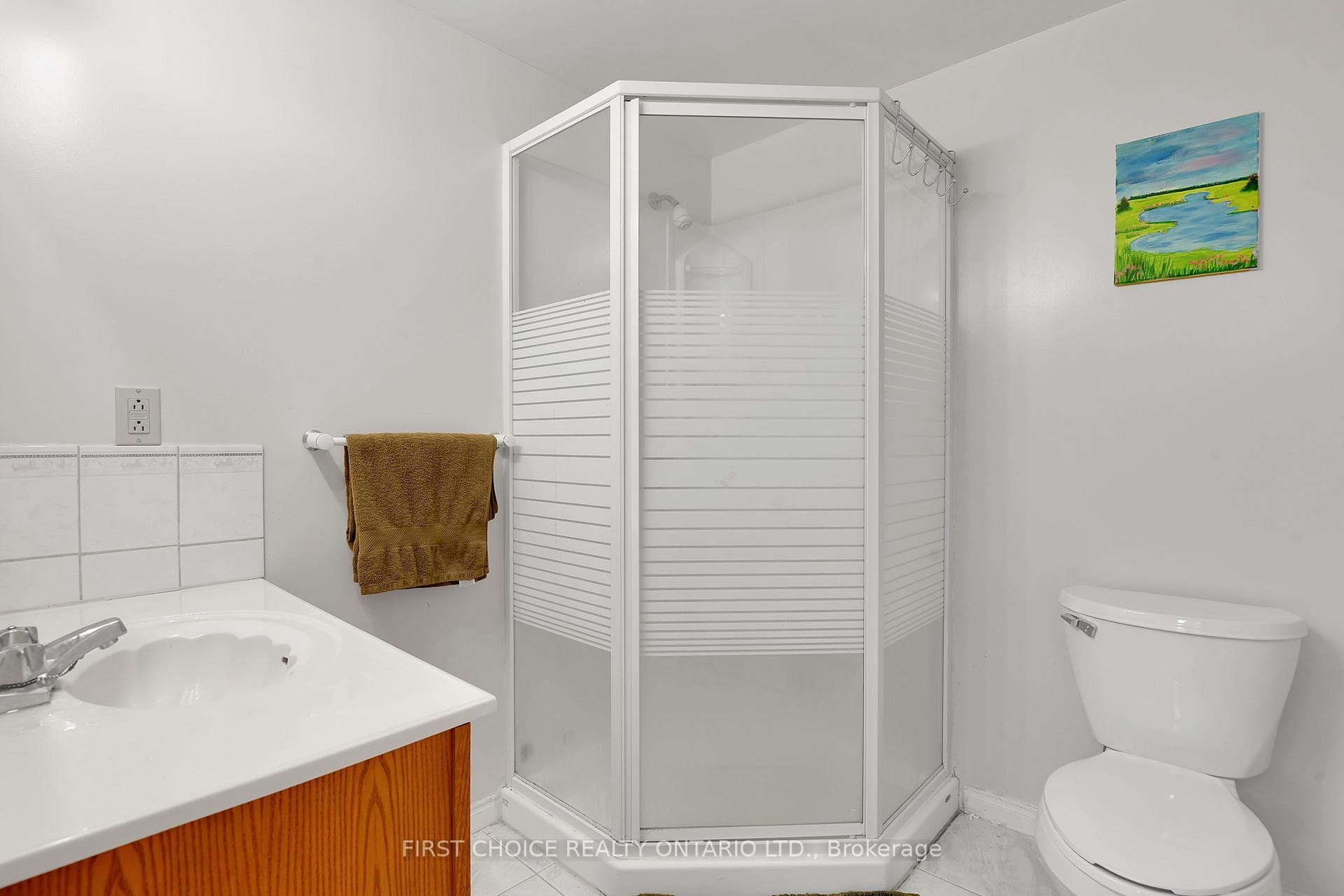 Full 3pc bathroom in the basement