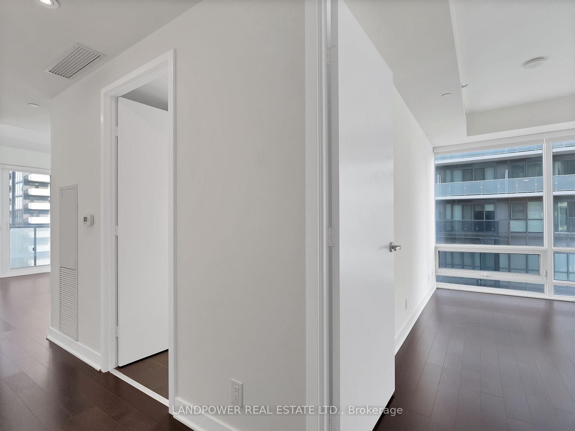 15 Grenville Street Unit 2609 photo 18