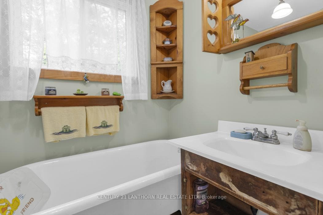 656 A Yarrow Lane photo 15