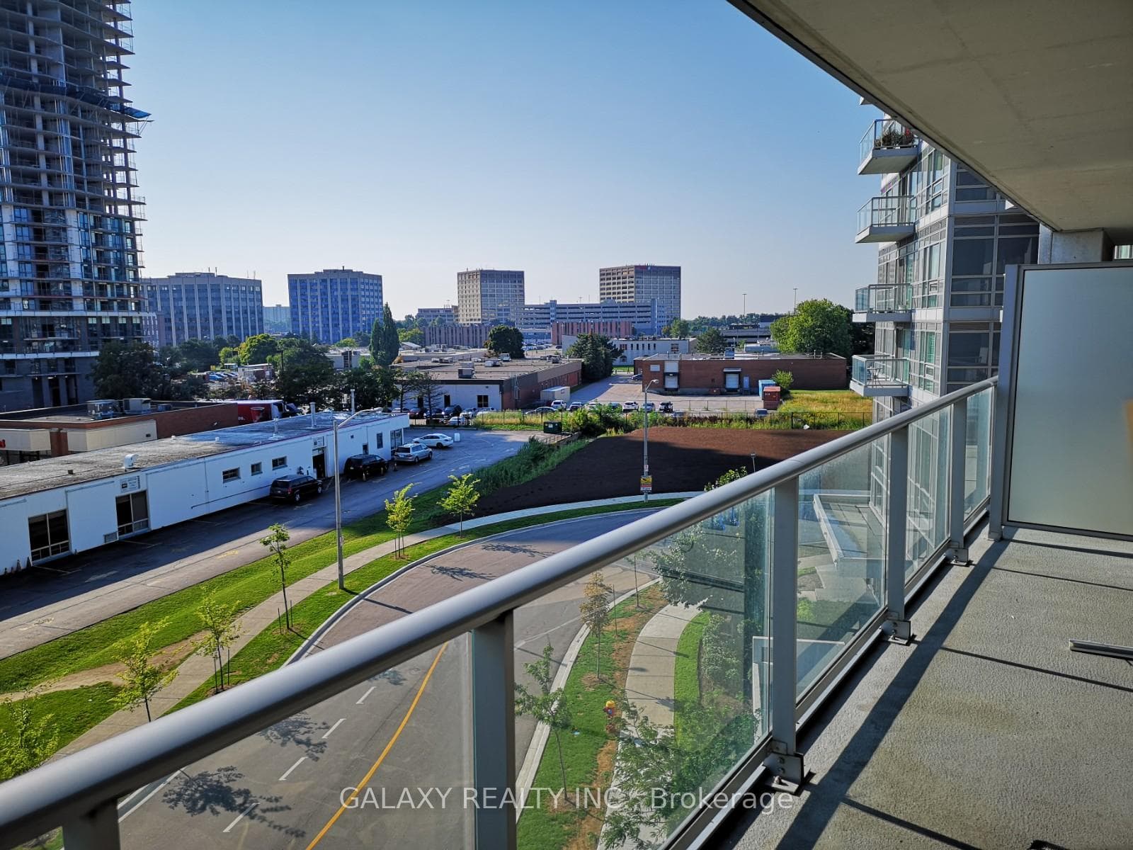 2035 Sheppard Avenue Unit 318 photo 3